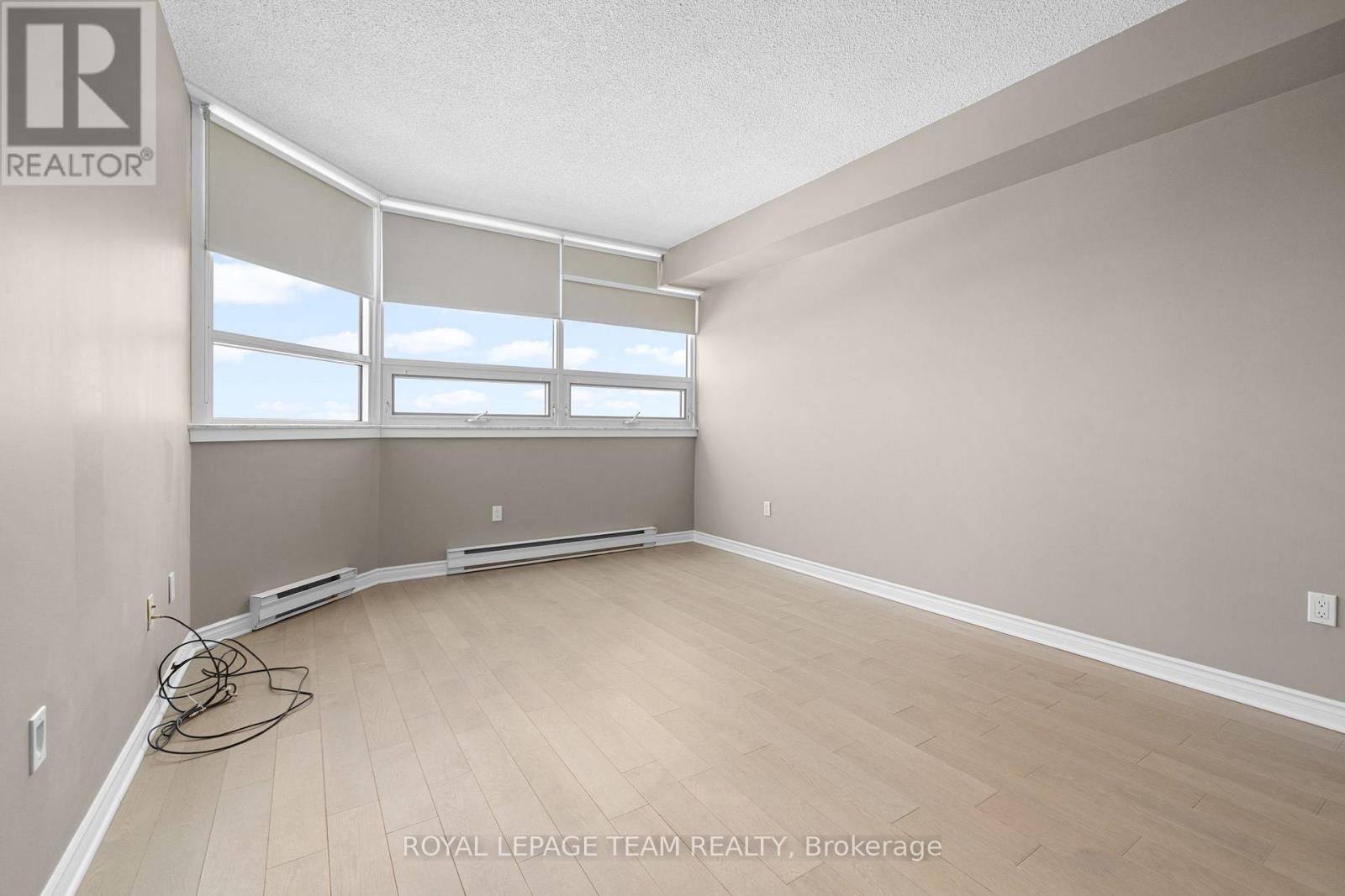 1803 - 1480 Riverside Drive