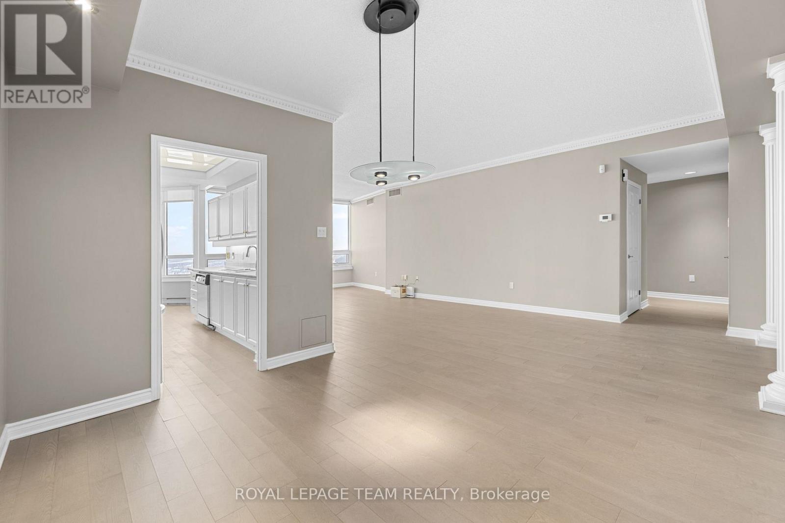 1803 - 1480 Riverside Drive