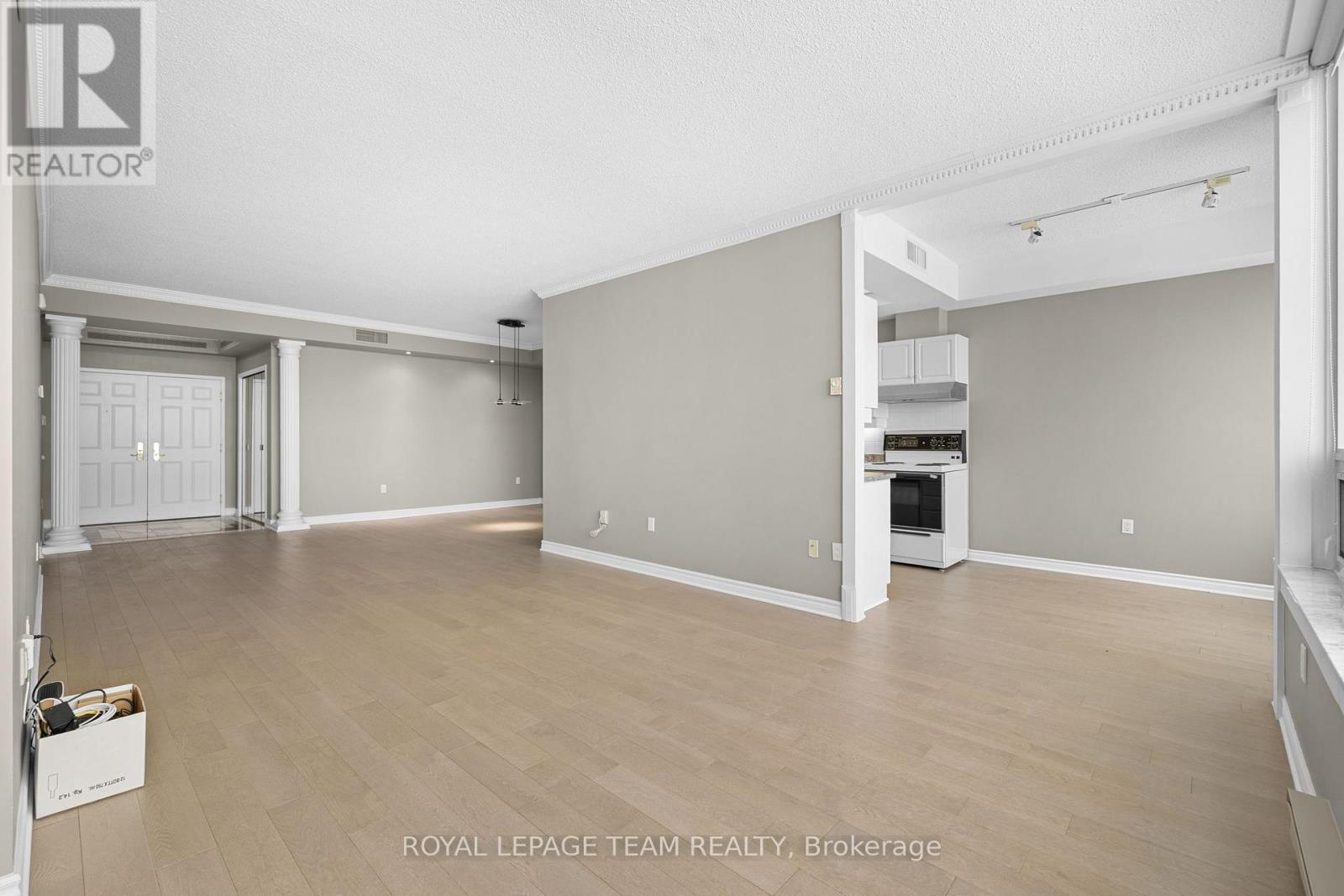 1803 - 1480 Riverside Drive