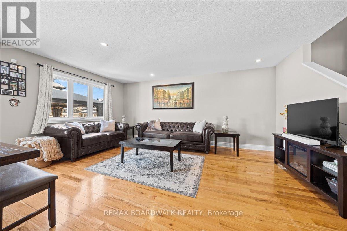 2424 Marble Crescent