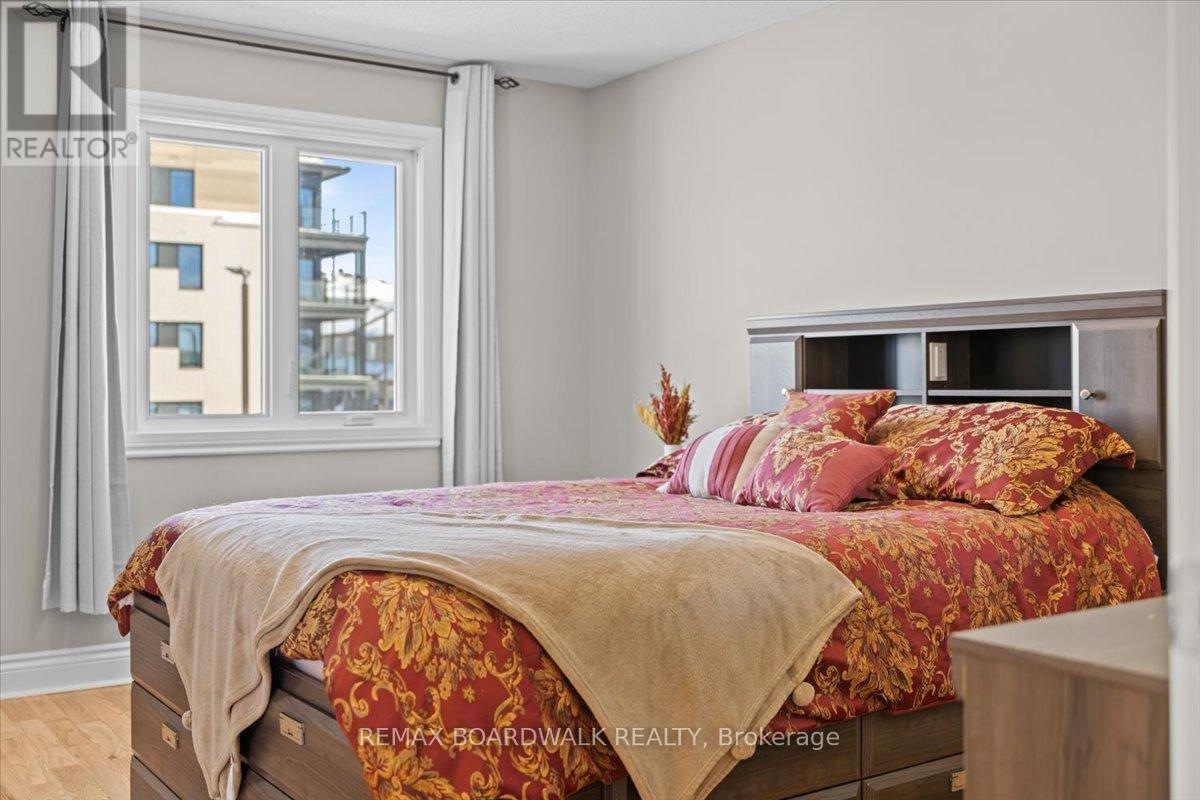 2424 Marble Crescent