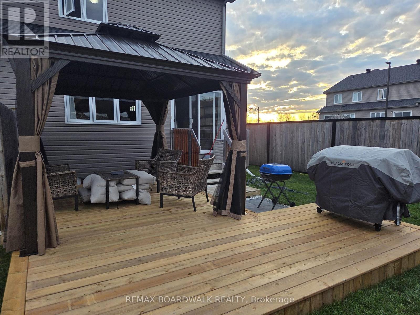 2424 Marble Crescent