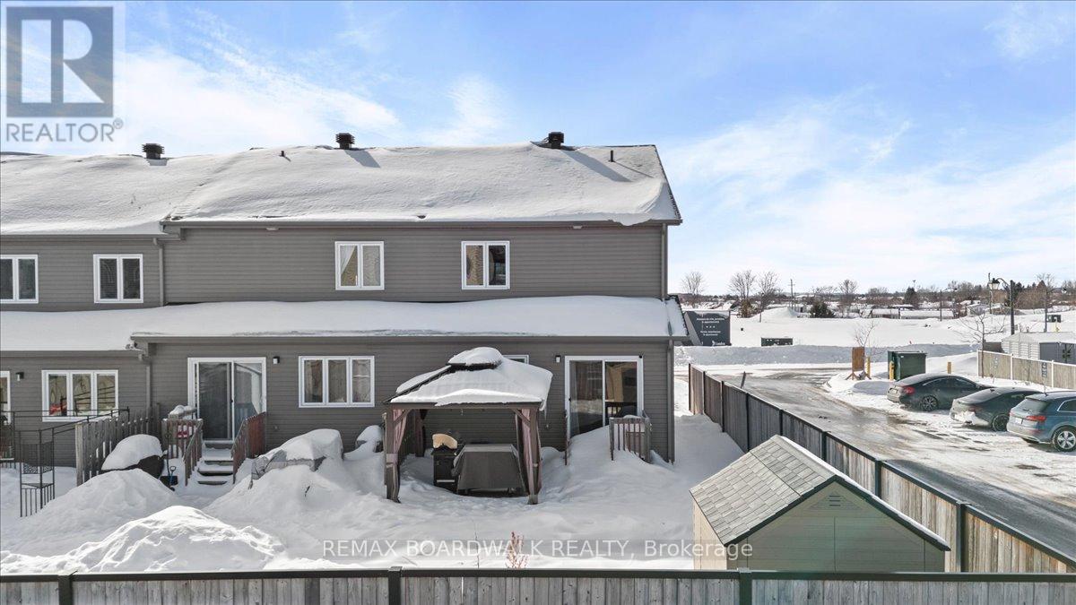 2424 Marble Crescent