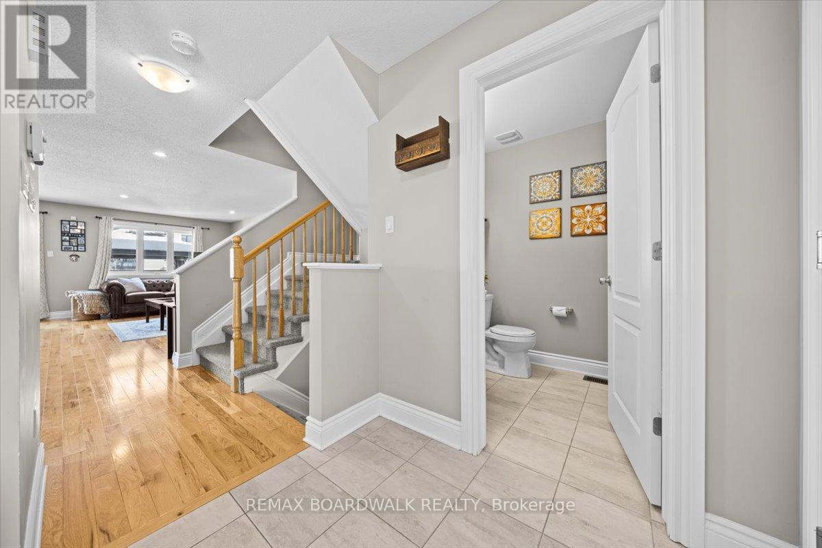 2424 Marble Crescent