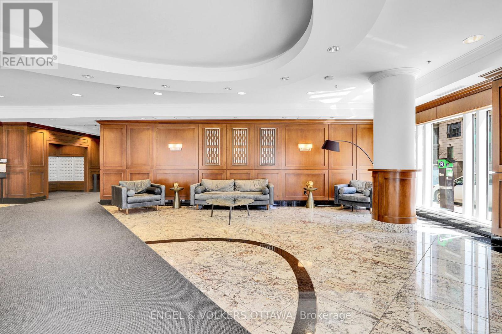 202 - 195 Besserer Street