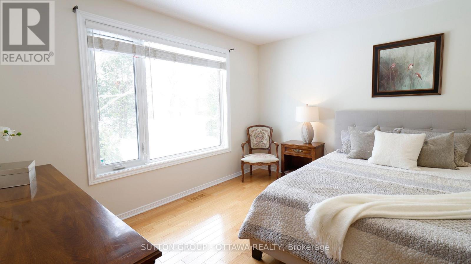 50 Grand Cedar Court E