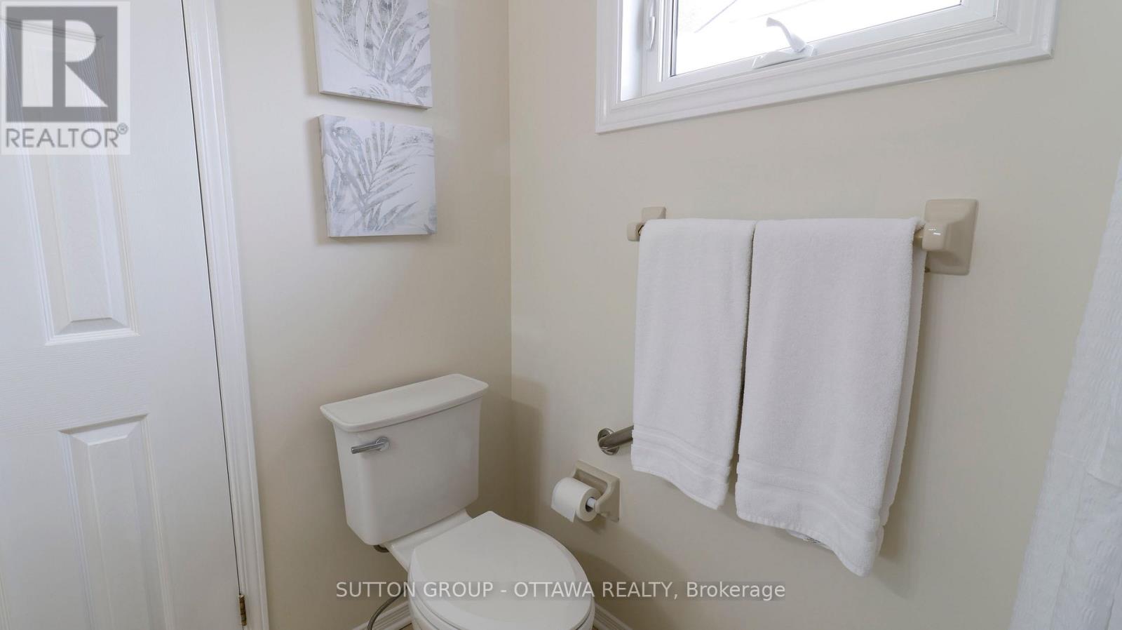 50 Grand Cedar Court E