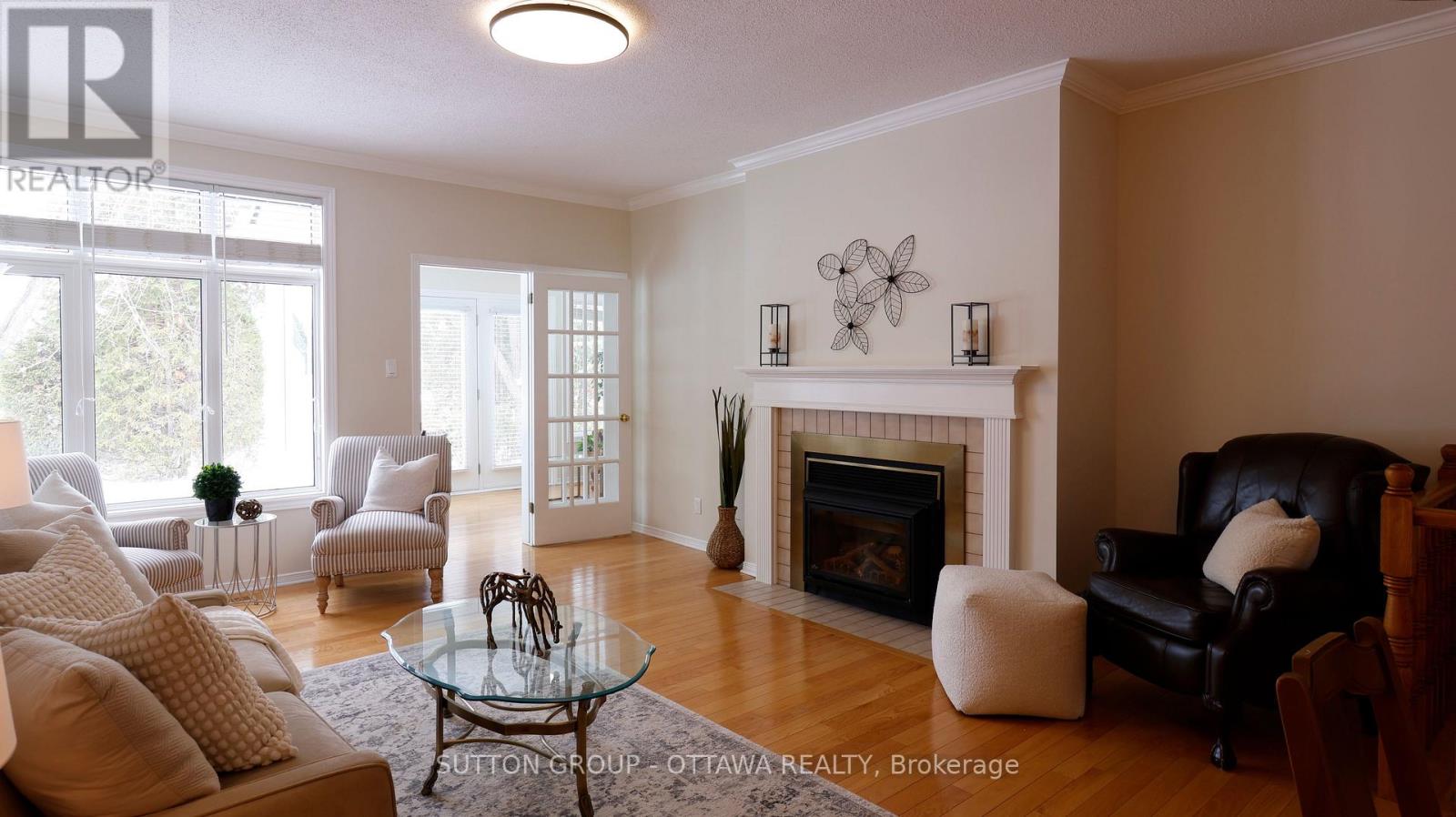 50 Grand Cedar Court E