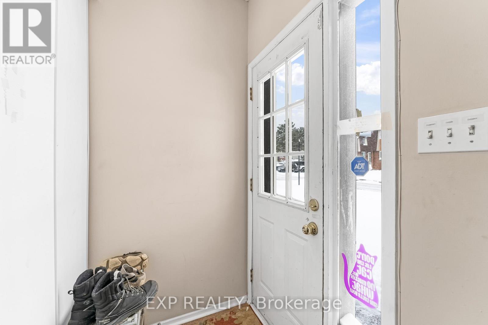 52 - 44a Woodvale Green