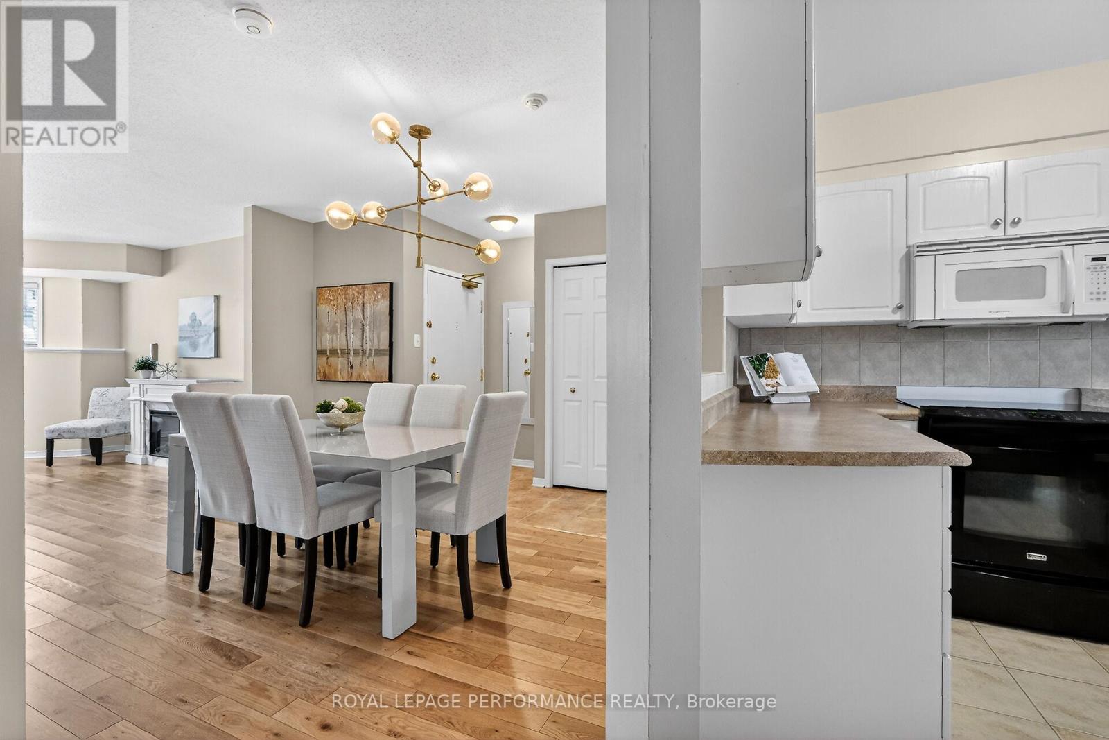 2 - 70 Briargate Private