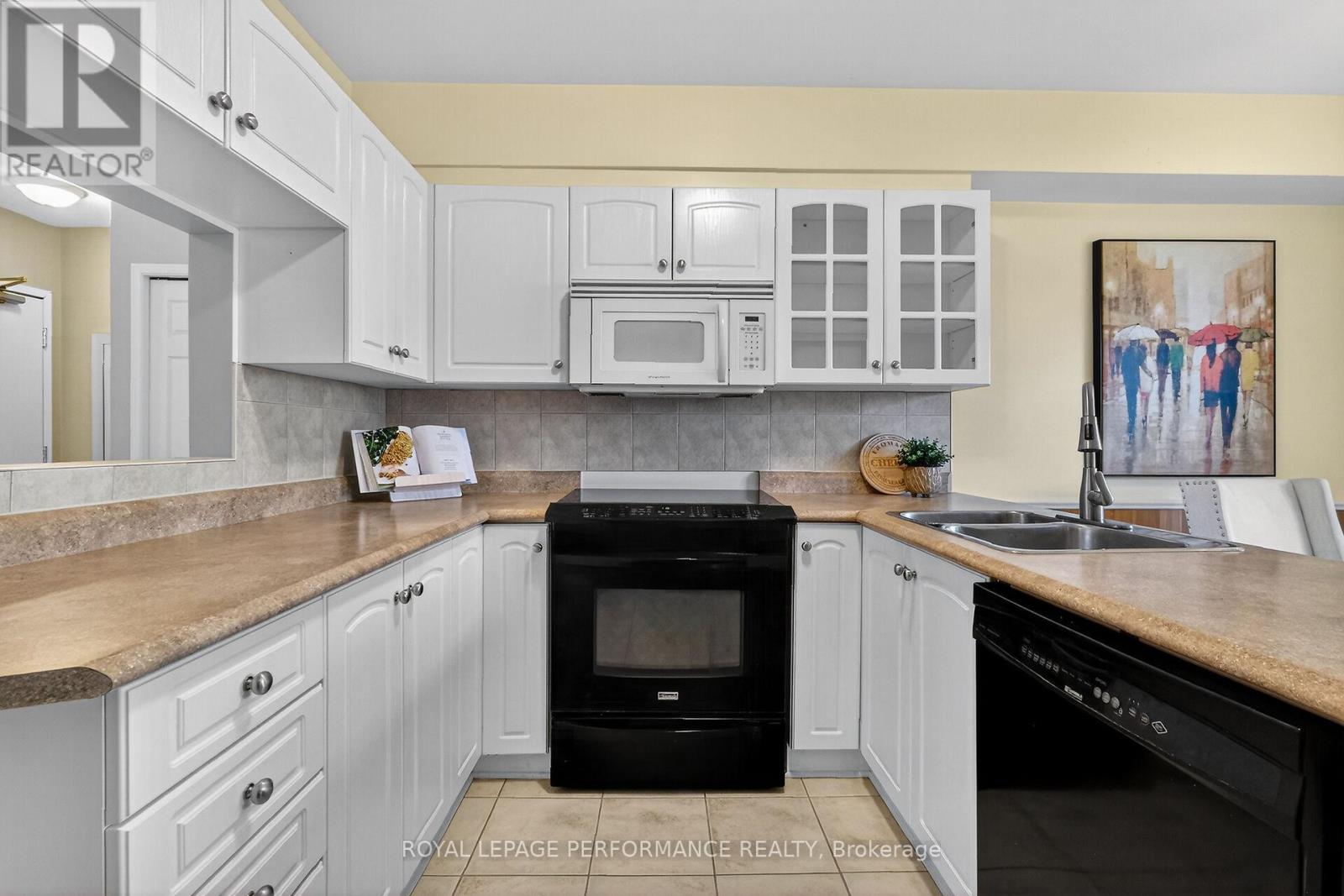 2 - 70 Briargate Private