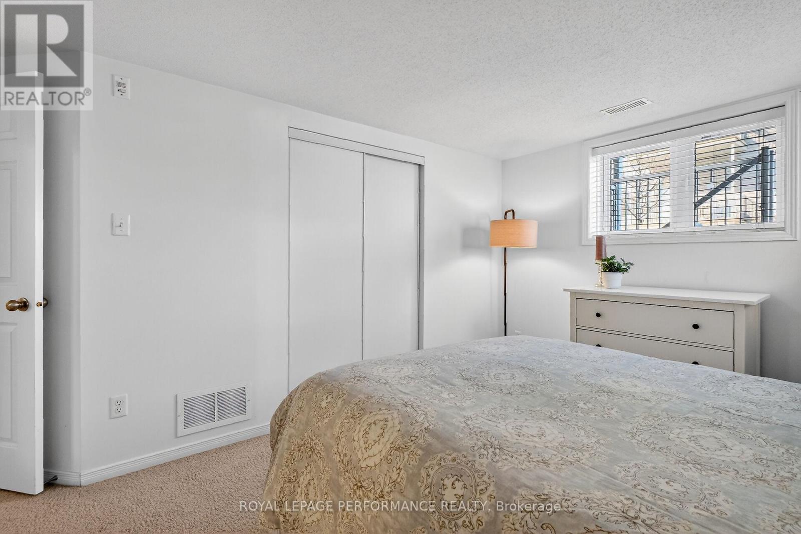 2 - 70 Briargate Private