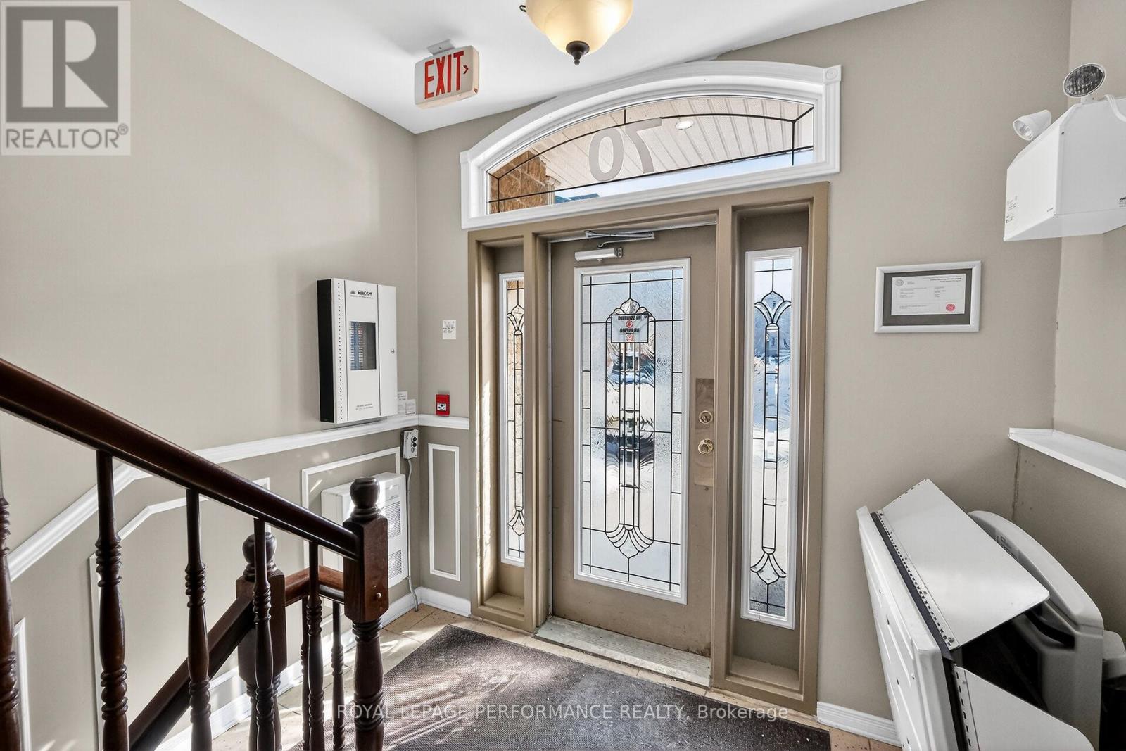 2 - 70 Briargate Private