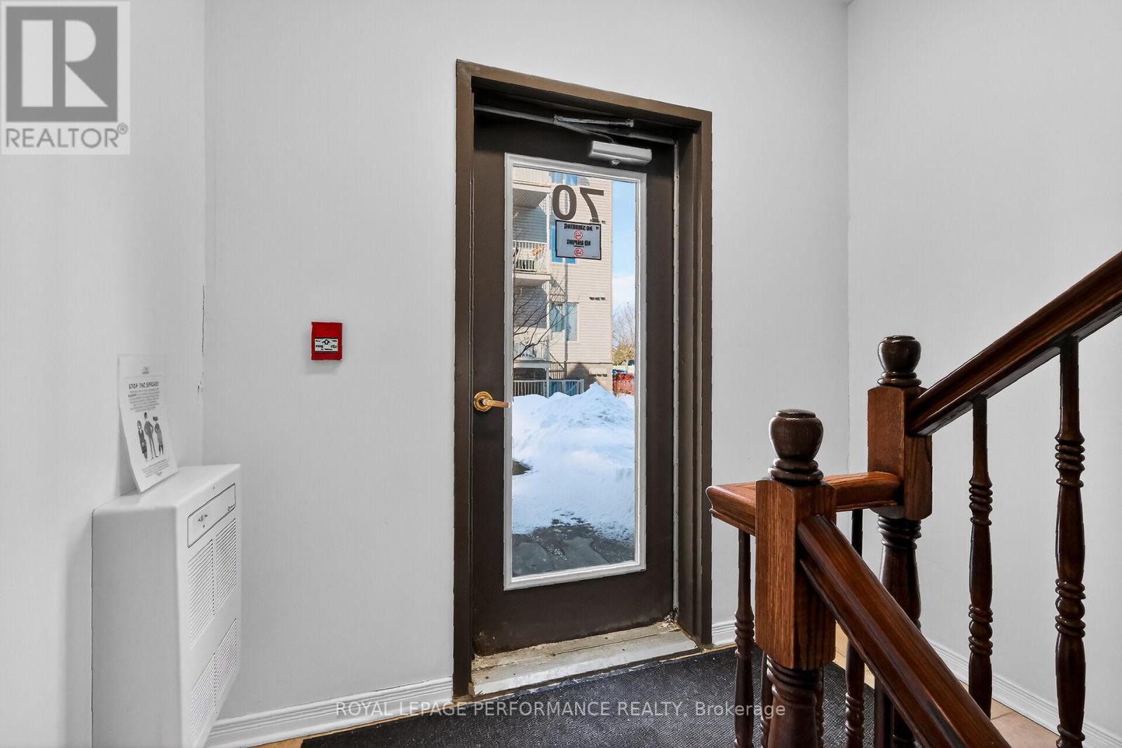 2 - 70 Briargate Private