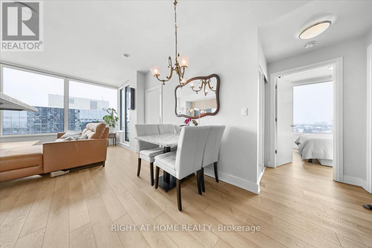 705 - 1035 Bank Street