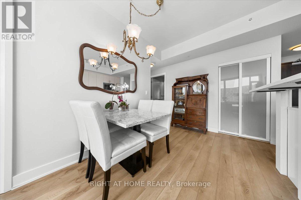 705 - 1035 Bank Street