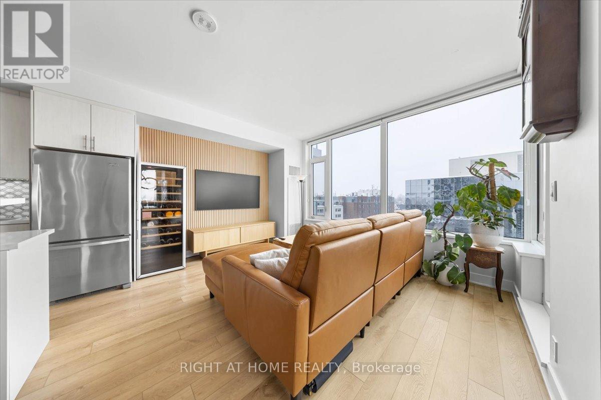 705 - 1035 Bank Street