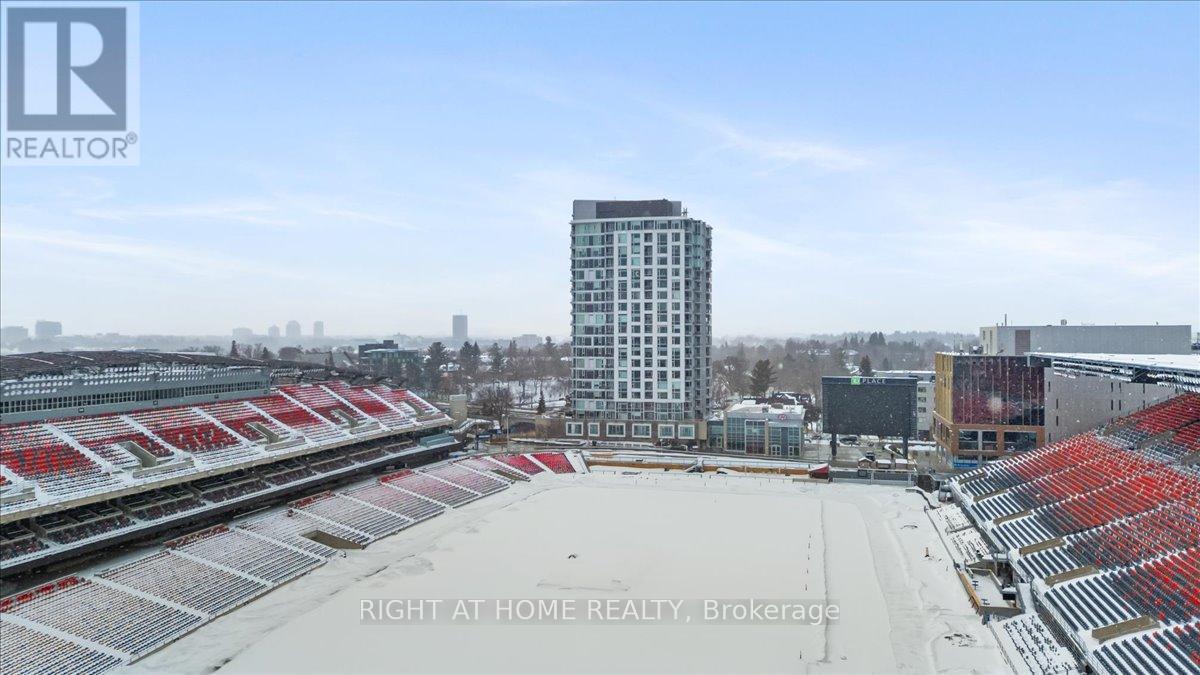 705 - 1035 Bank Street