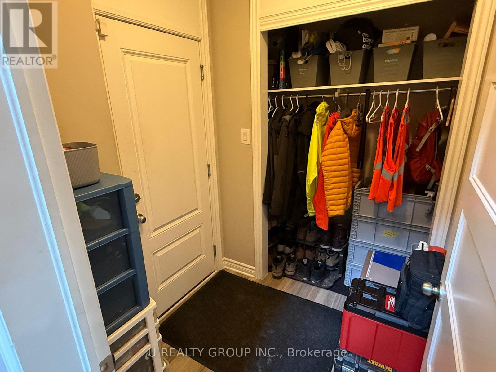 821 Cedar Creek Drive