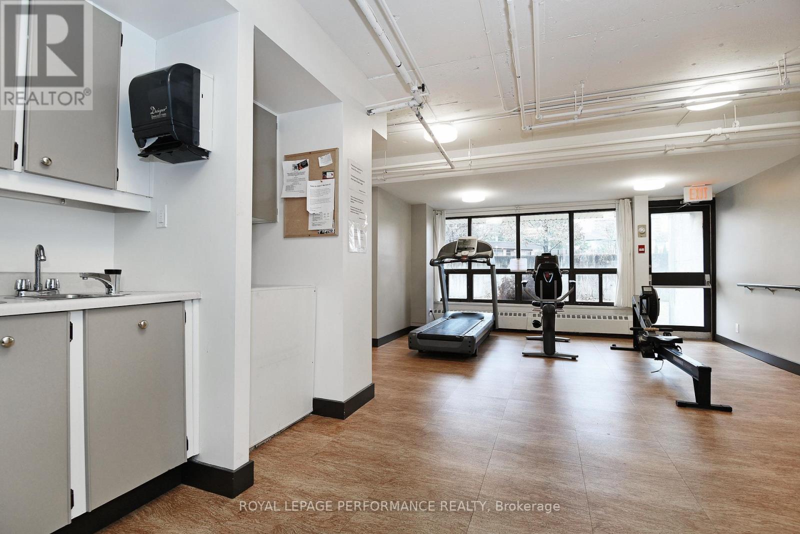 344 - 515 St Laurent Boulevard