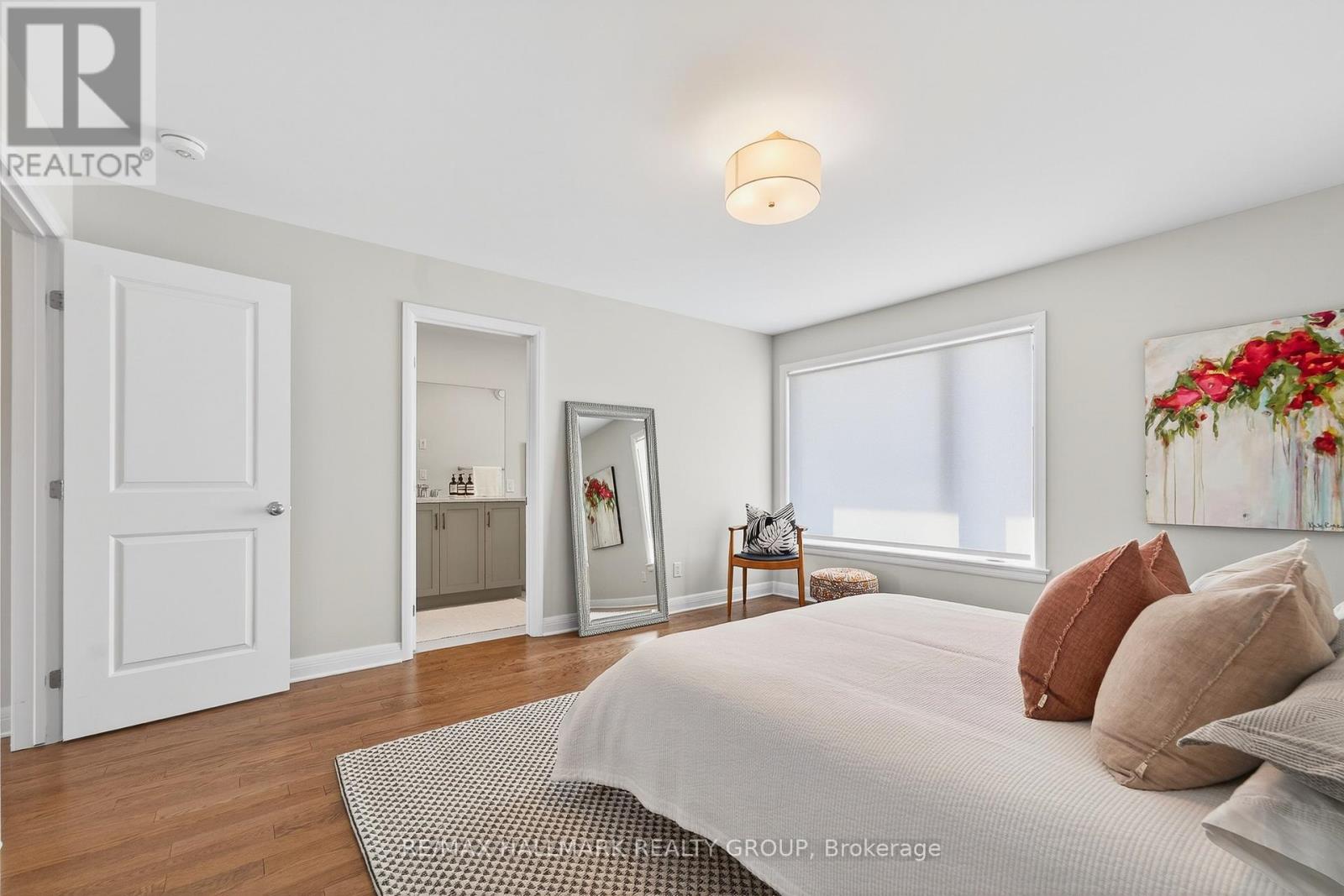 869 Moses Tennisco Street