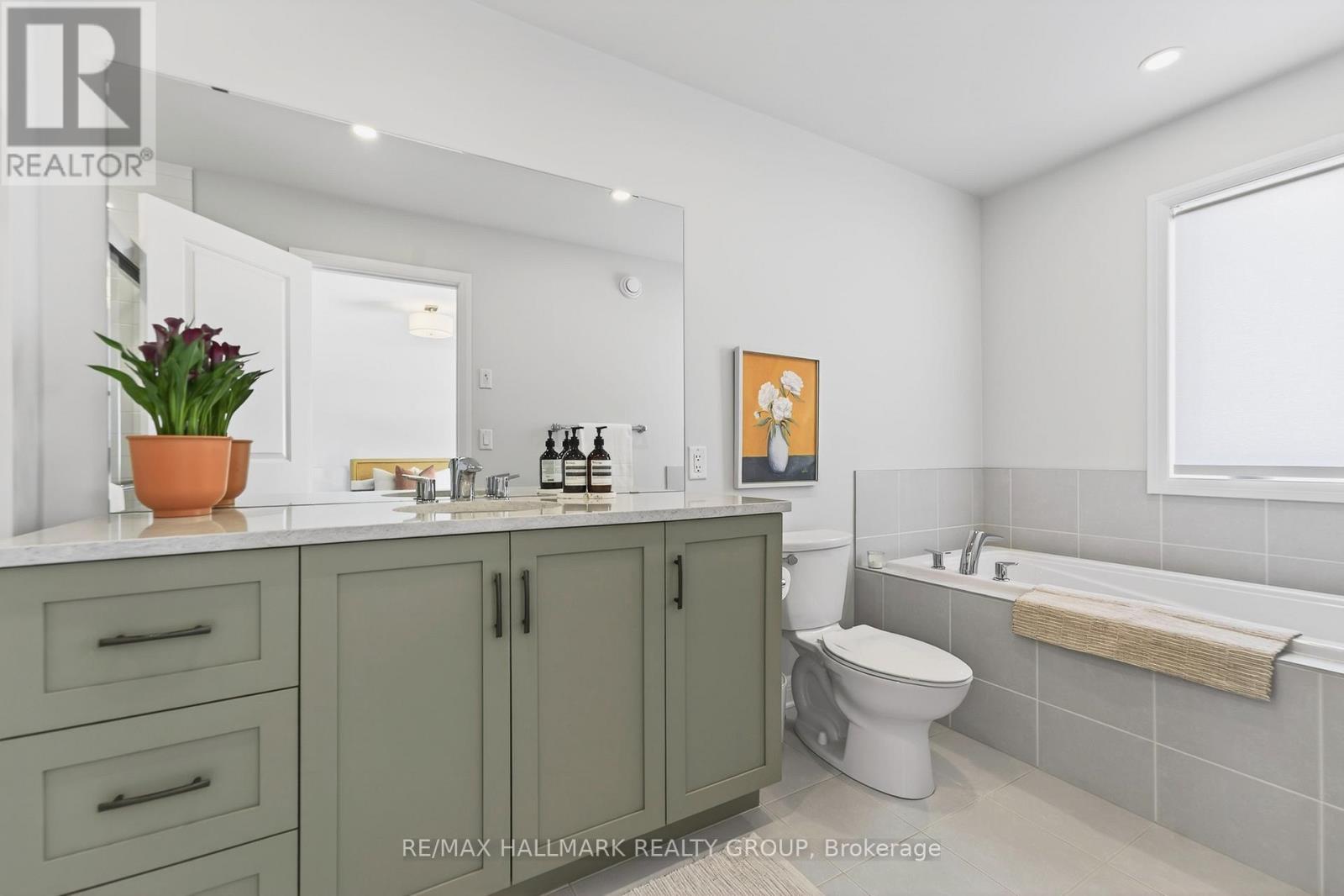 869 Moses Tennisco Street