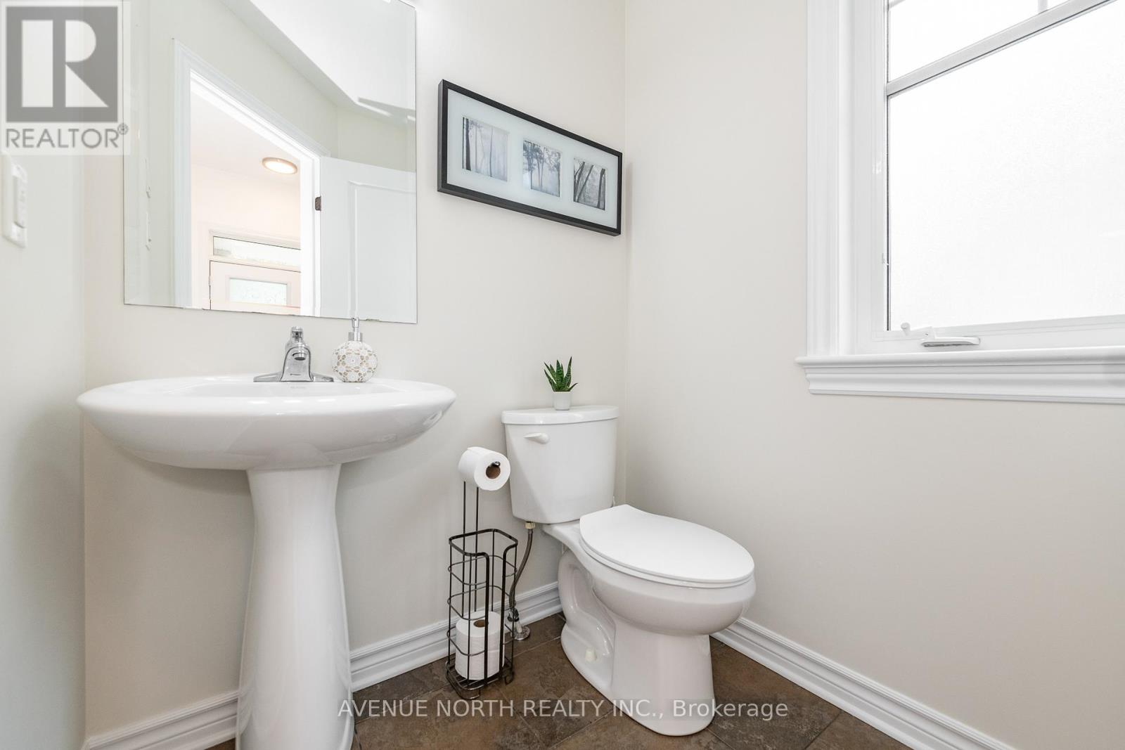 448 Rochefort Circle