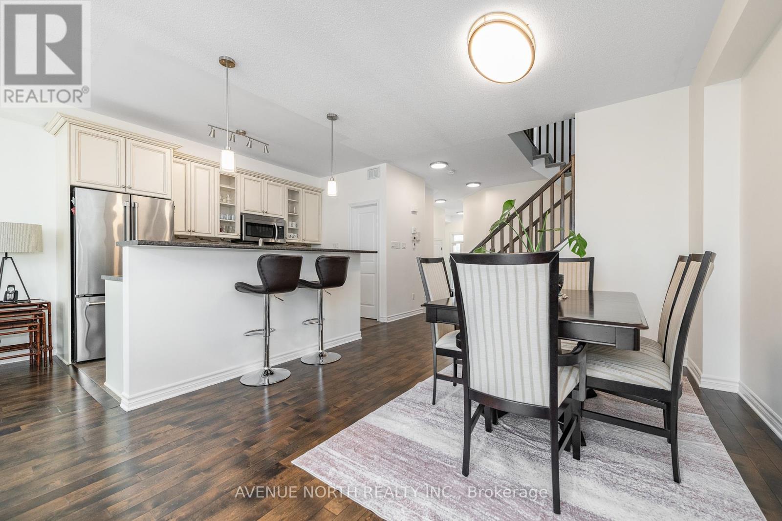 448 Rochefort Circle