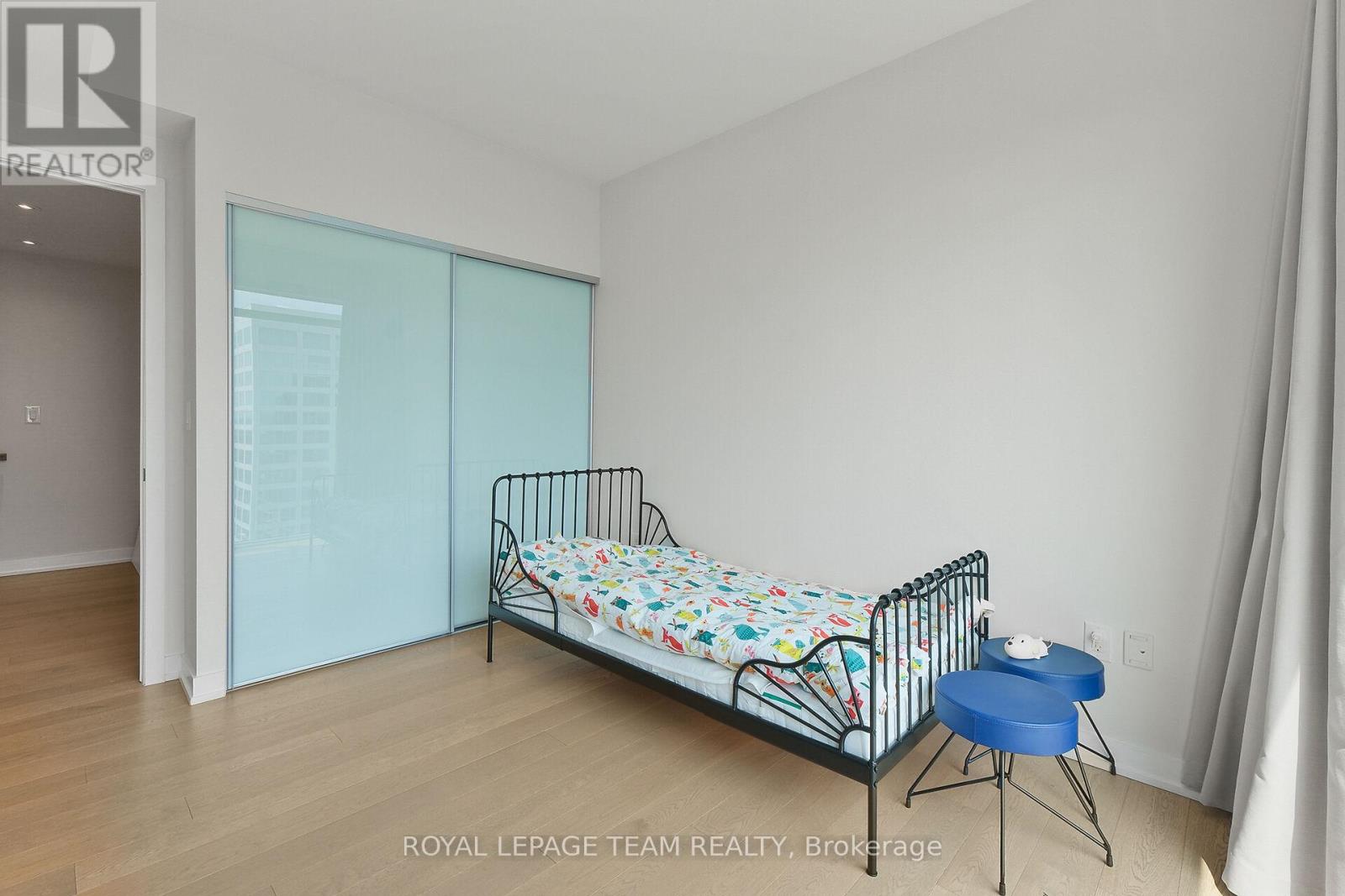 2204 - 199 Slater Street