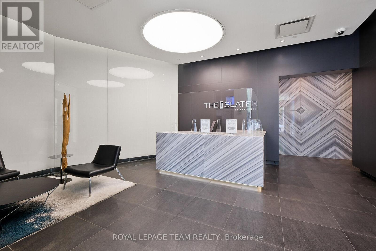 2204 - 199 Slater Street