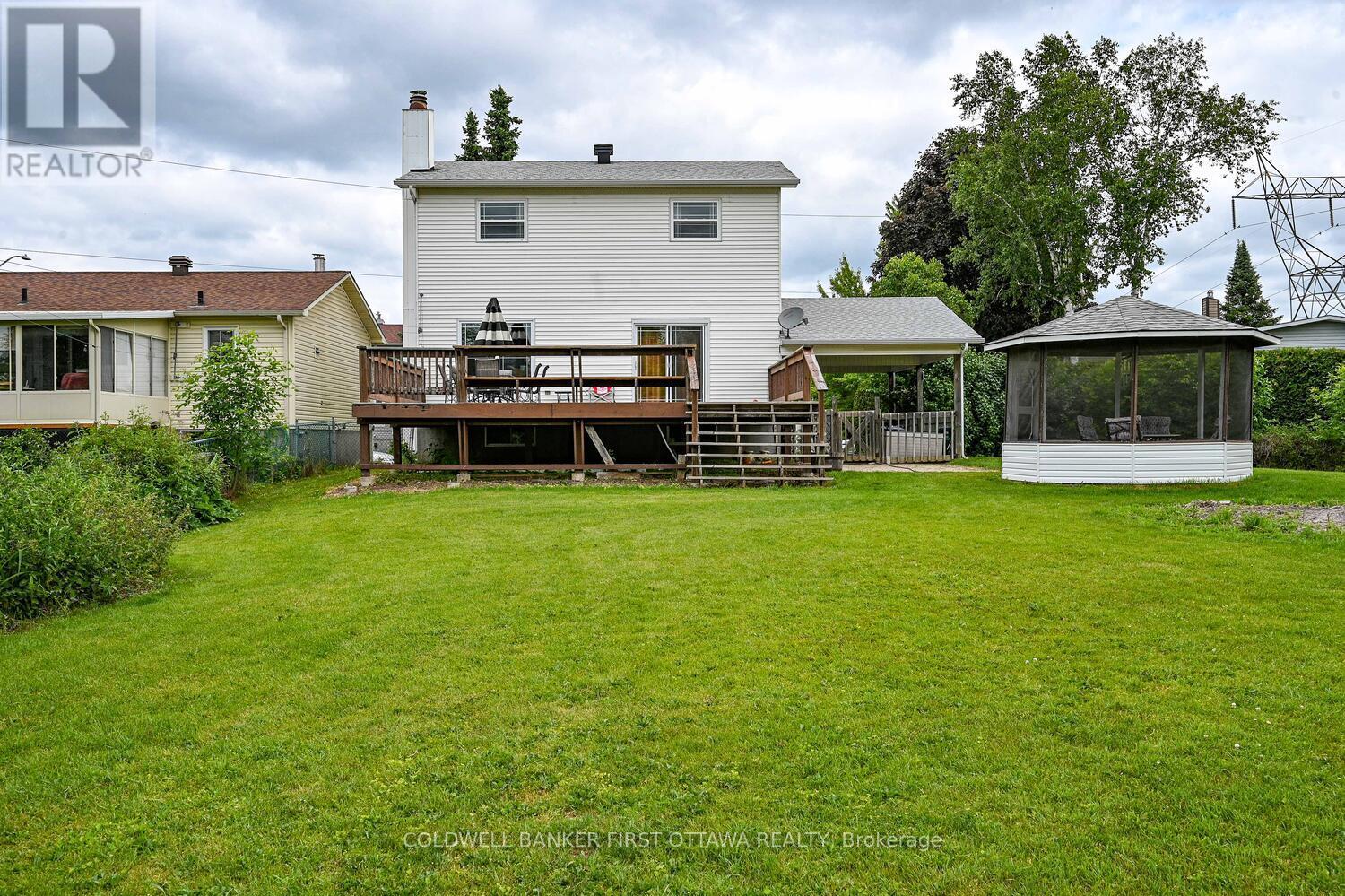 22 Poole Creek Crescent