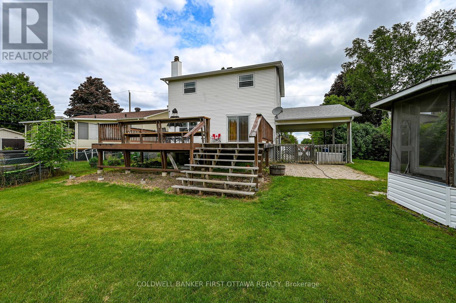 22 Poole Creek Crescent