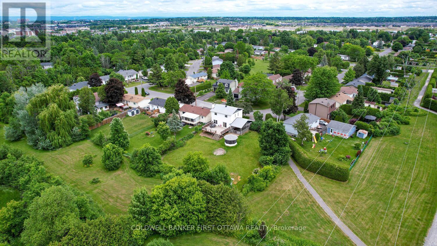 22 Poole Creek Crescent