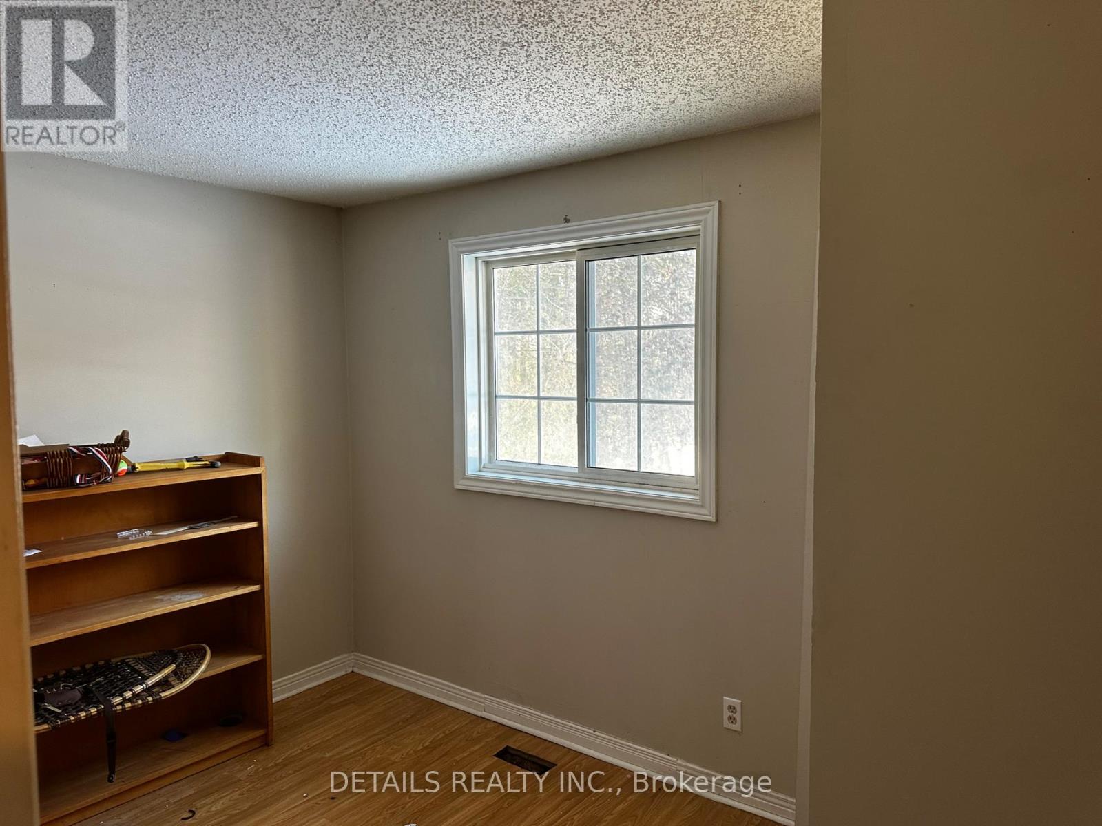 2208 Fitzroy Street N