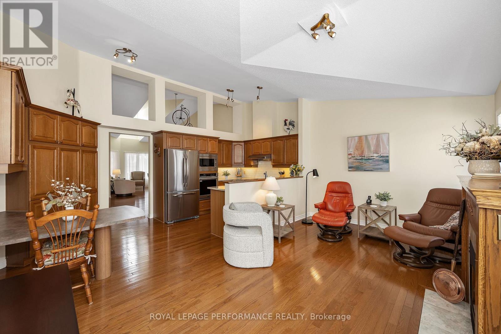 49 Peregrine Crescent