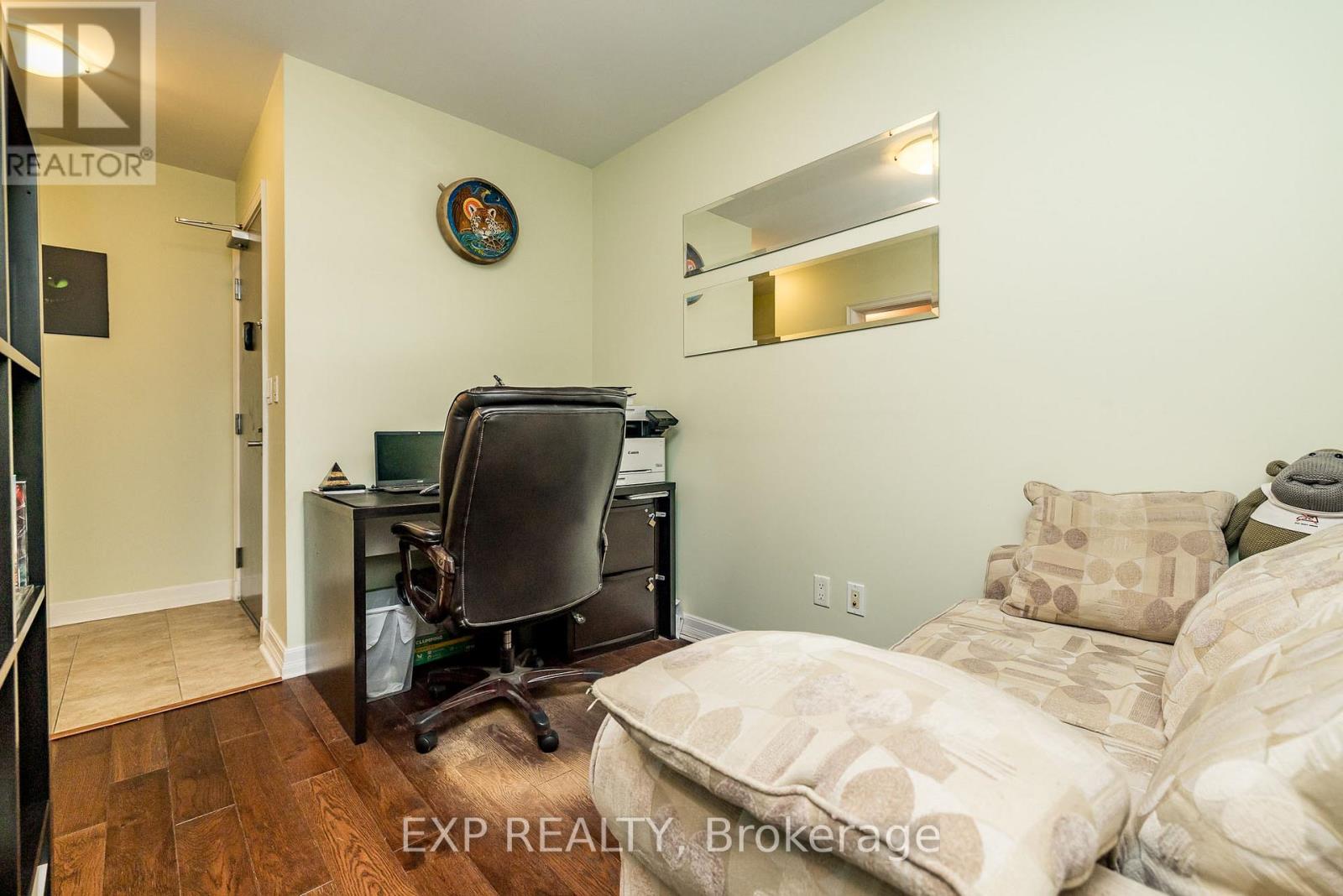 1111 - 200 Besserer Street