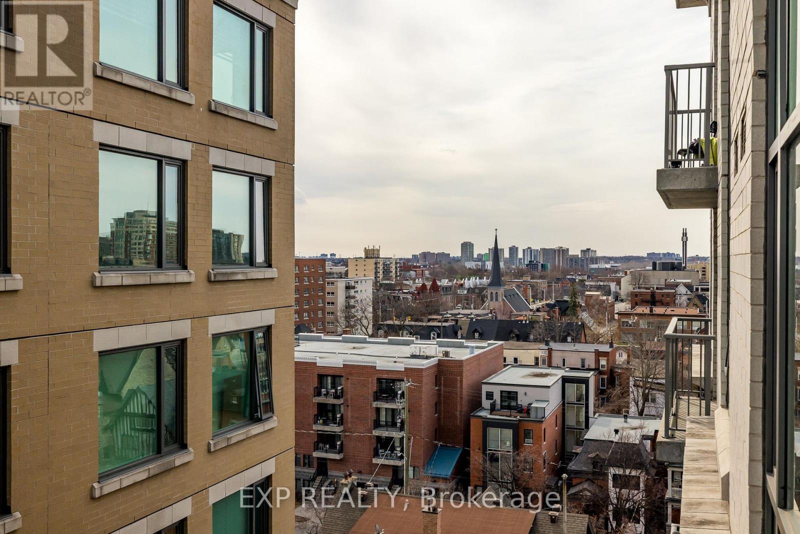 1111 - 200 Besserer Street