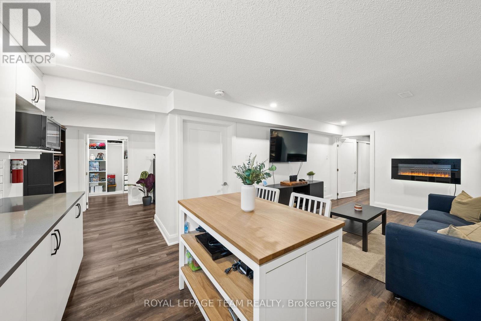 111 Dun Skipper Drive