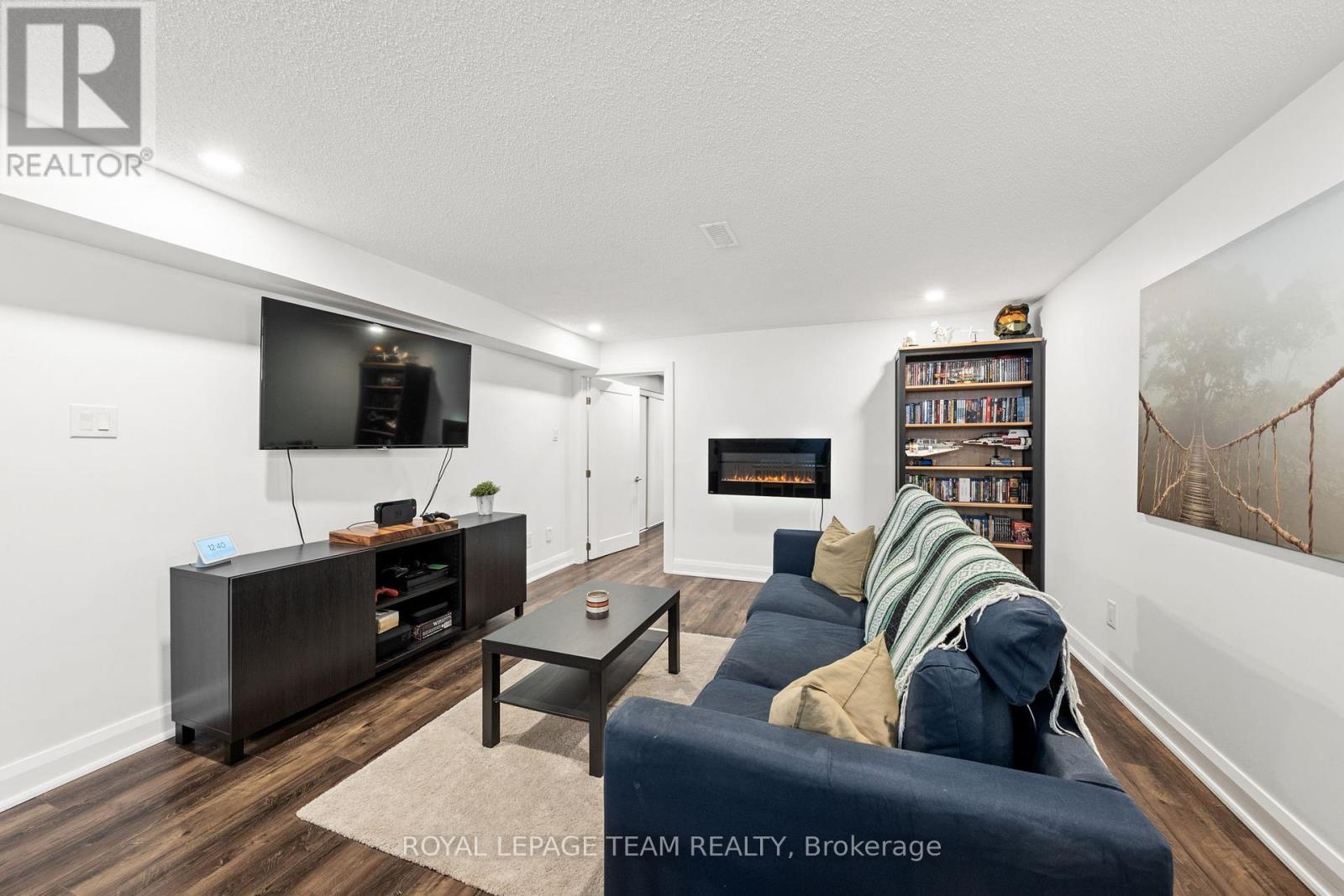 111 Dun Skipper Drive