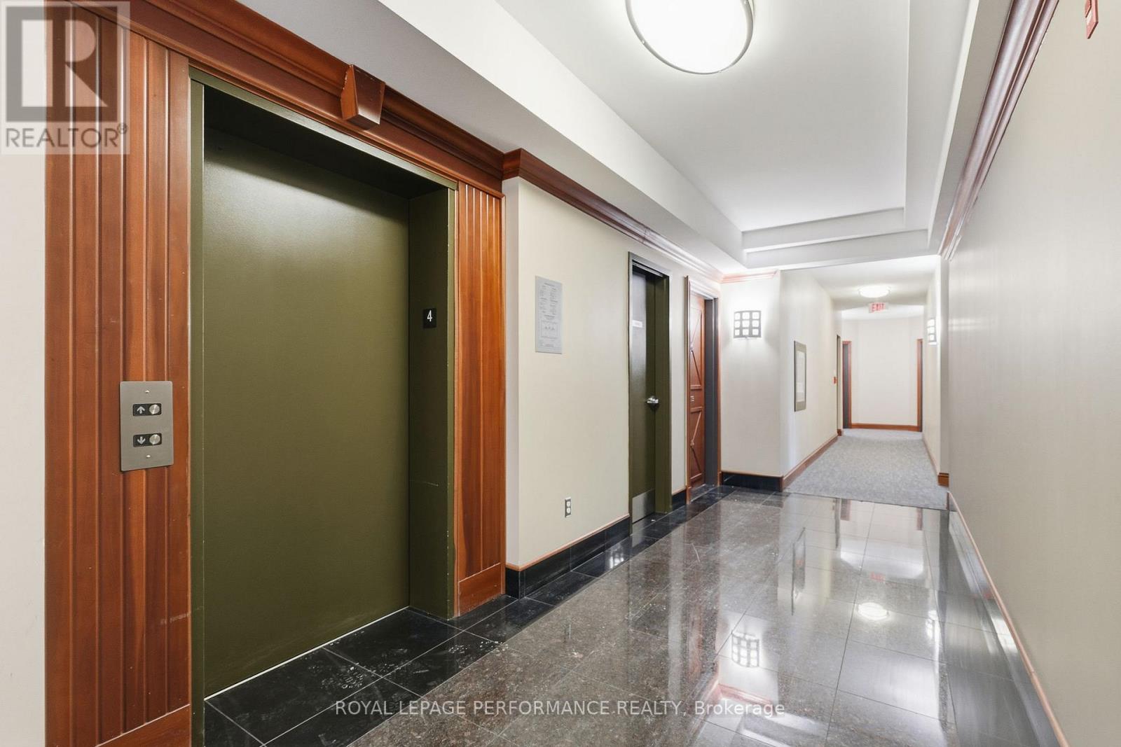 411 - 955 Beauparc Private