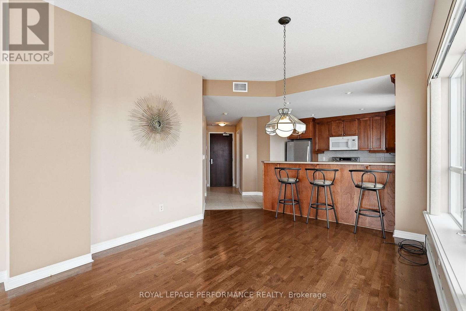 411 - 955 Beauparc Private