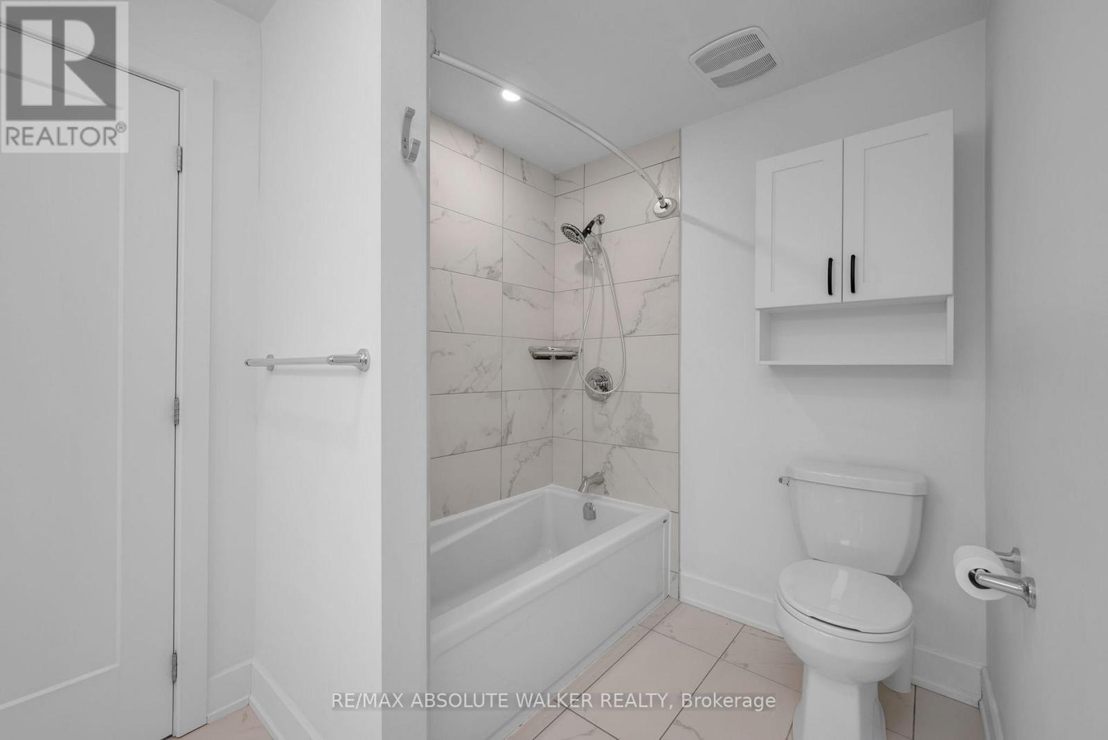 101 - 305 Elizabeth Cosgrove Private