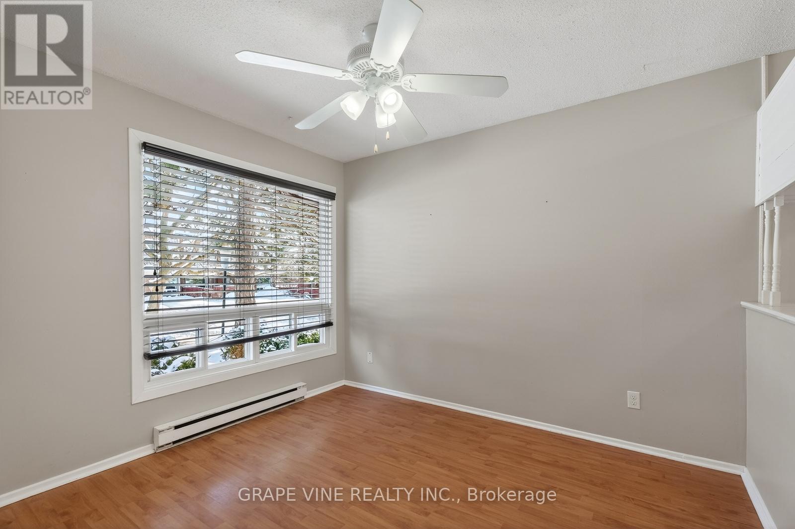 38 - 2939 Fairlea Crescent