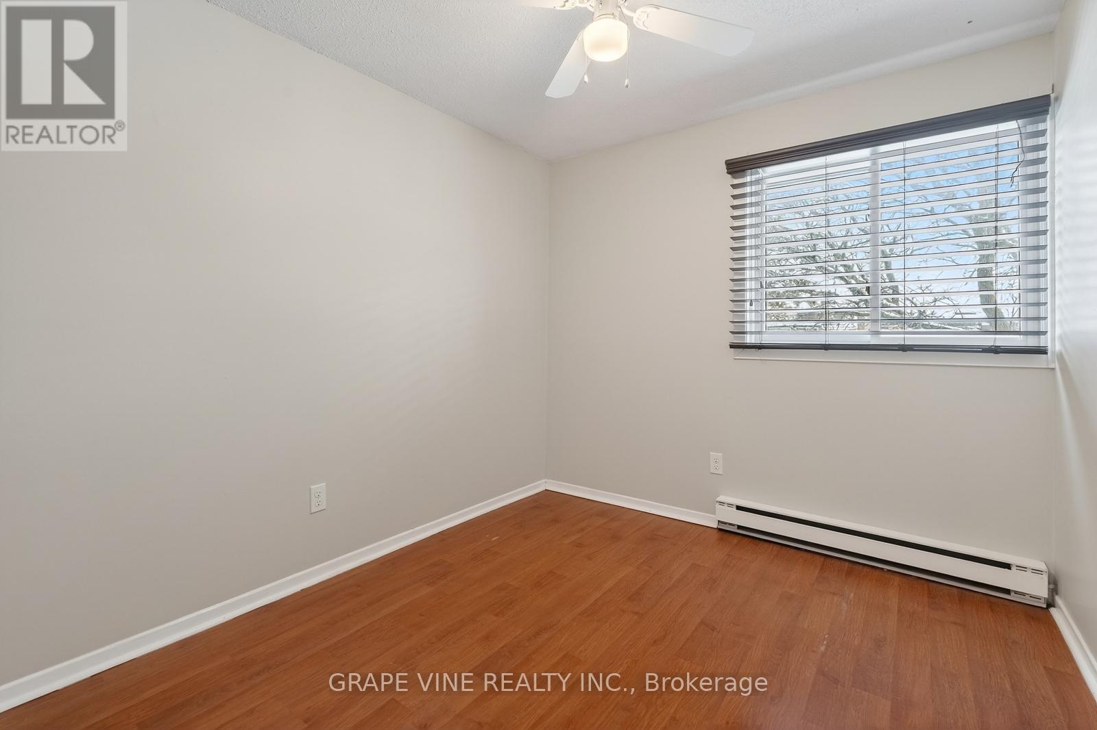 38 - 2939 Fairlea Crescent