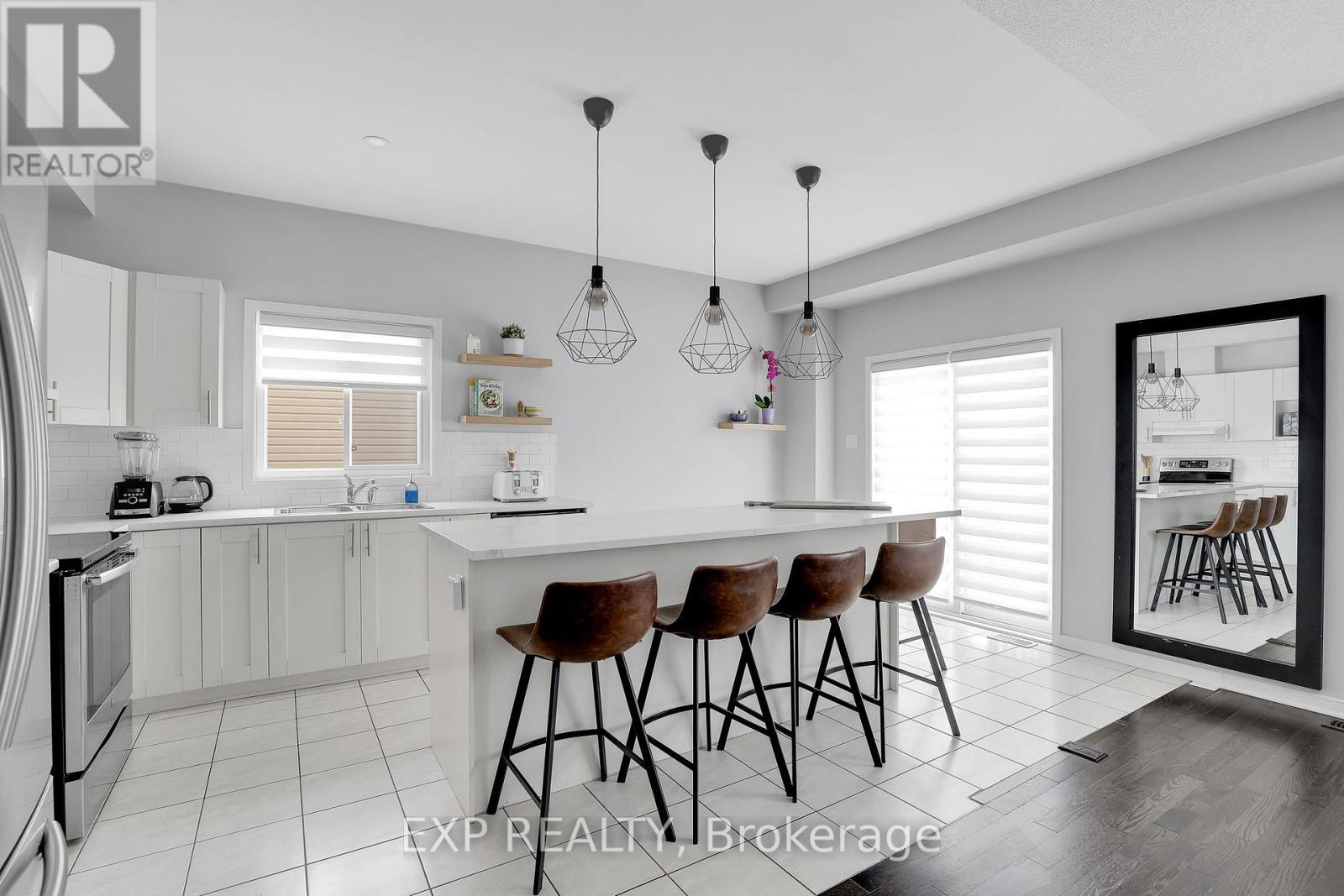 112 Dorina Sarazin Crescent