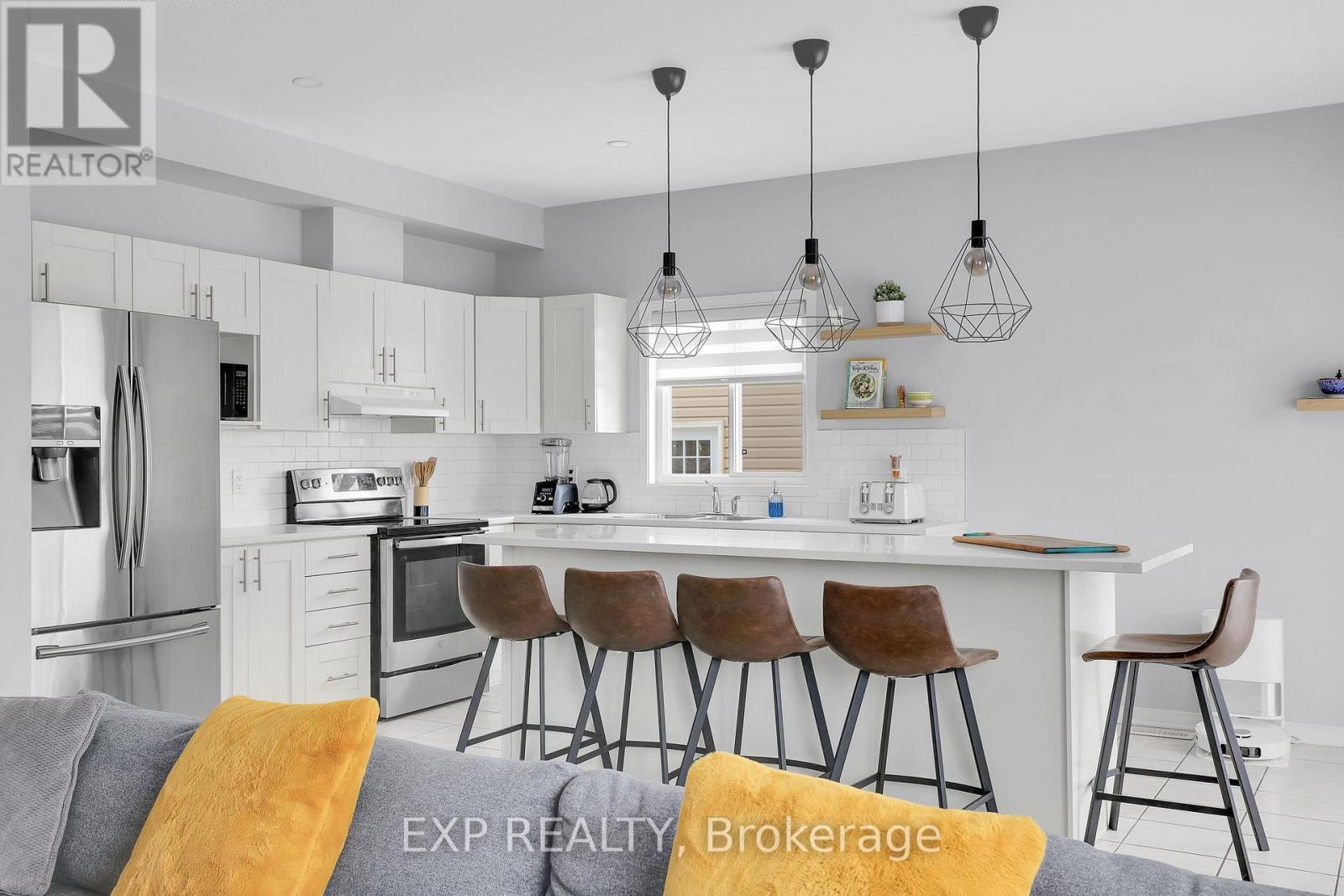 112 Dorina Sarazin Crescent