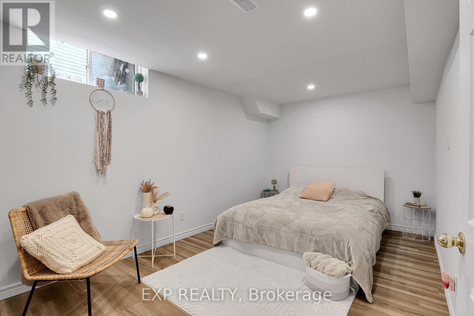 112 Dorina Sarazin Crescent