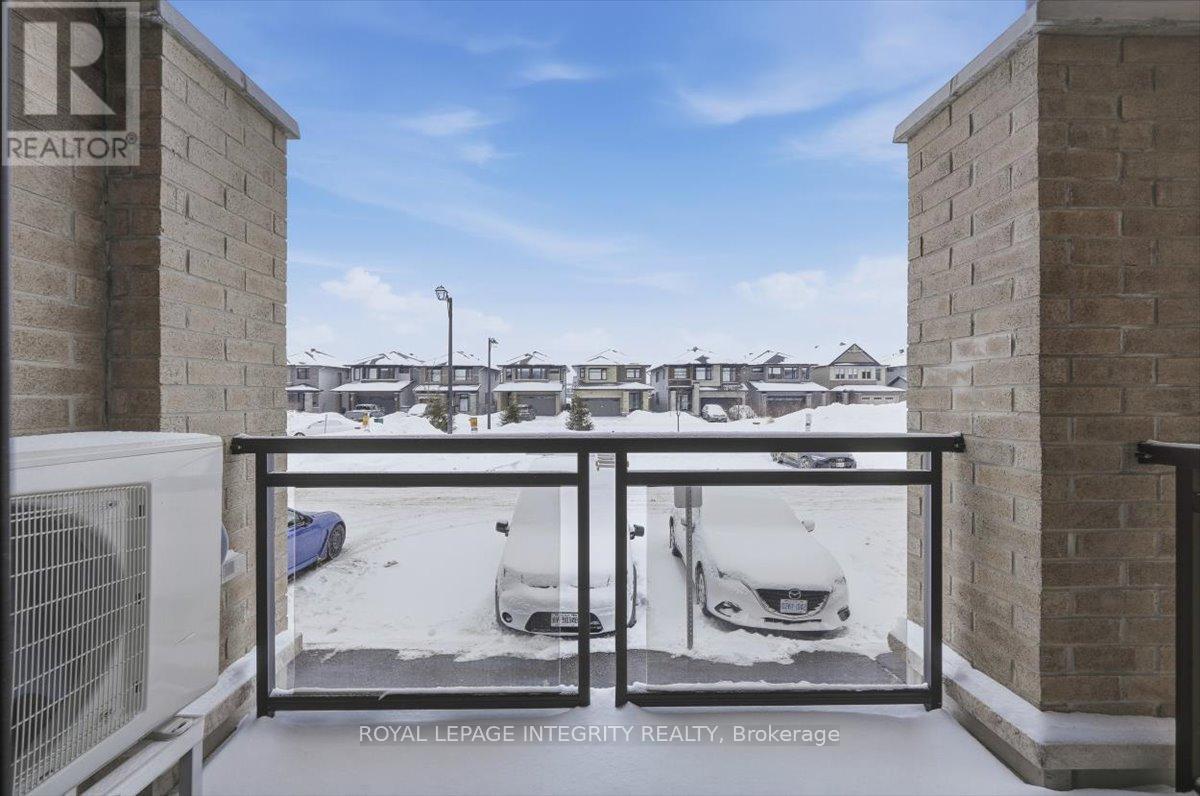 41 Carabiner Private