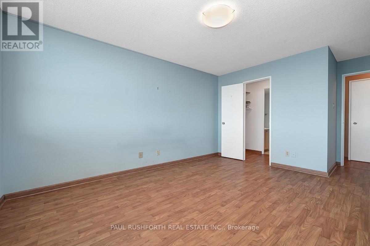 Ph7 - 555 Brittany Drive