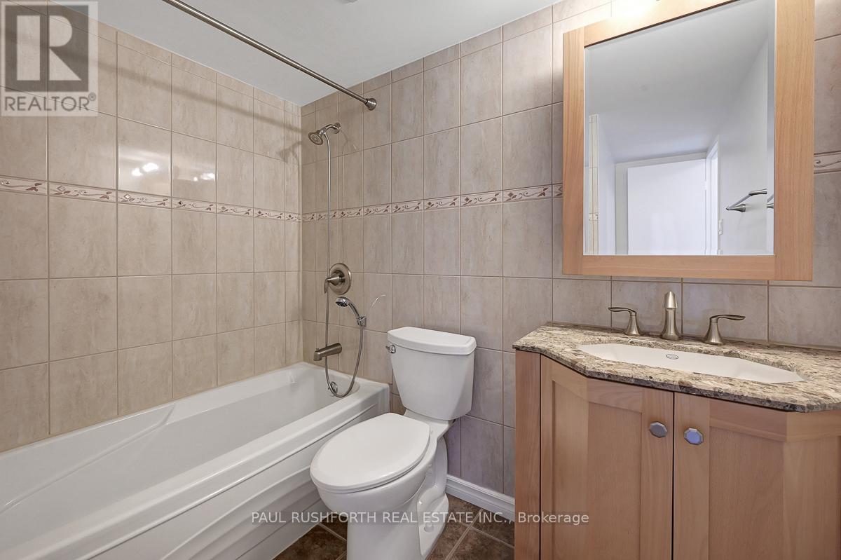 Ph7 - 555 Brittany Drive